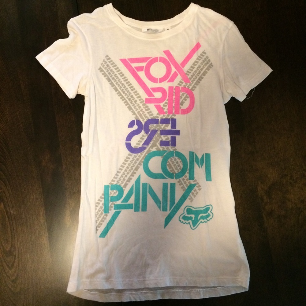 Fox Scoopneck Tee